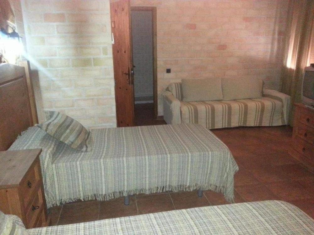 קונסוואגרה Posada De Los Consules מראה חיצוני תמונה